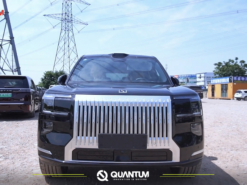 Nigeria - 1 Unit ZEEKR 9X Hybrid Car