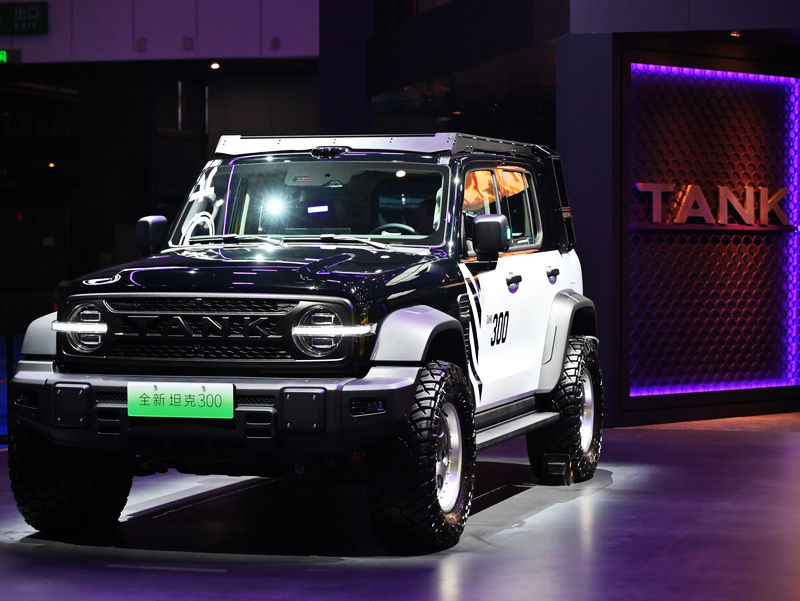 TANK Showcases Off-Road Innovation at Chengdu Auto Show